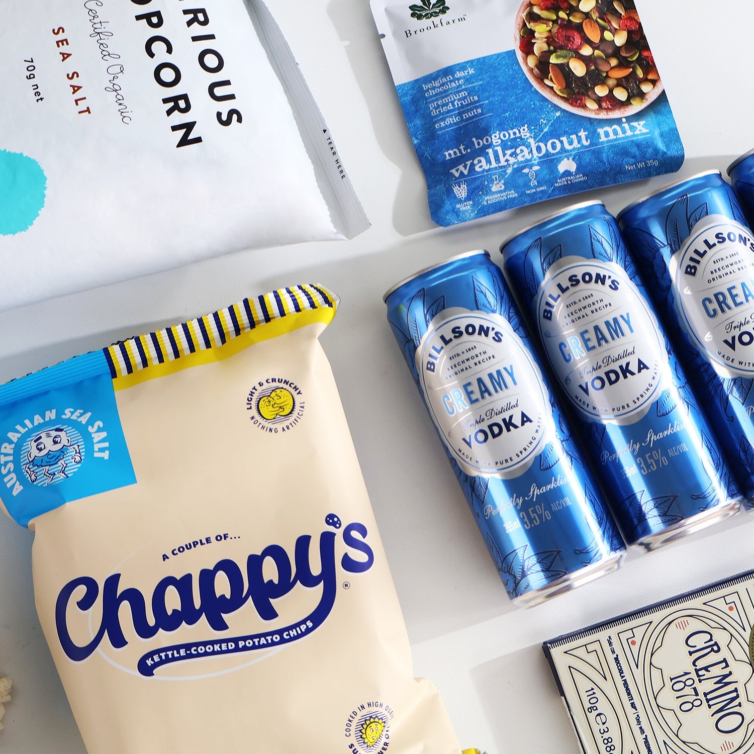 GiftSec Creamy Sips & Treats Hamper