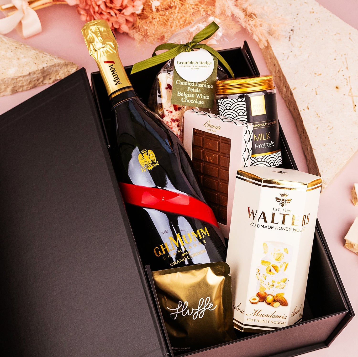 Mumm Hamper