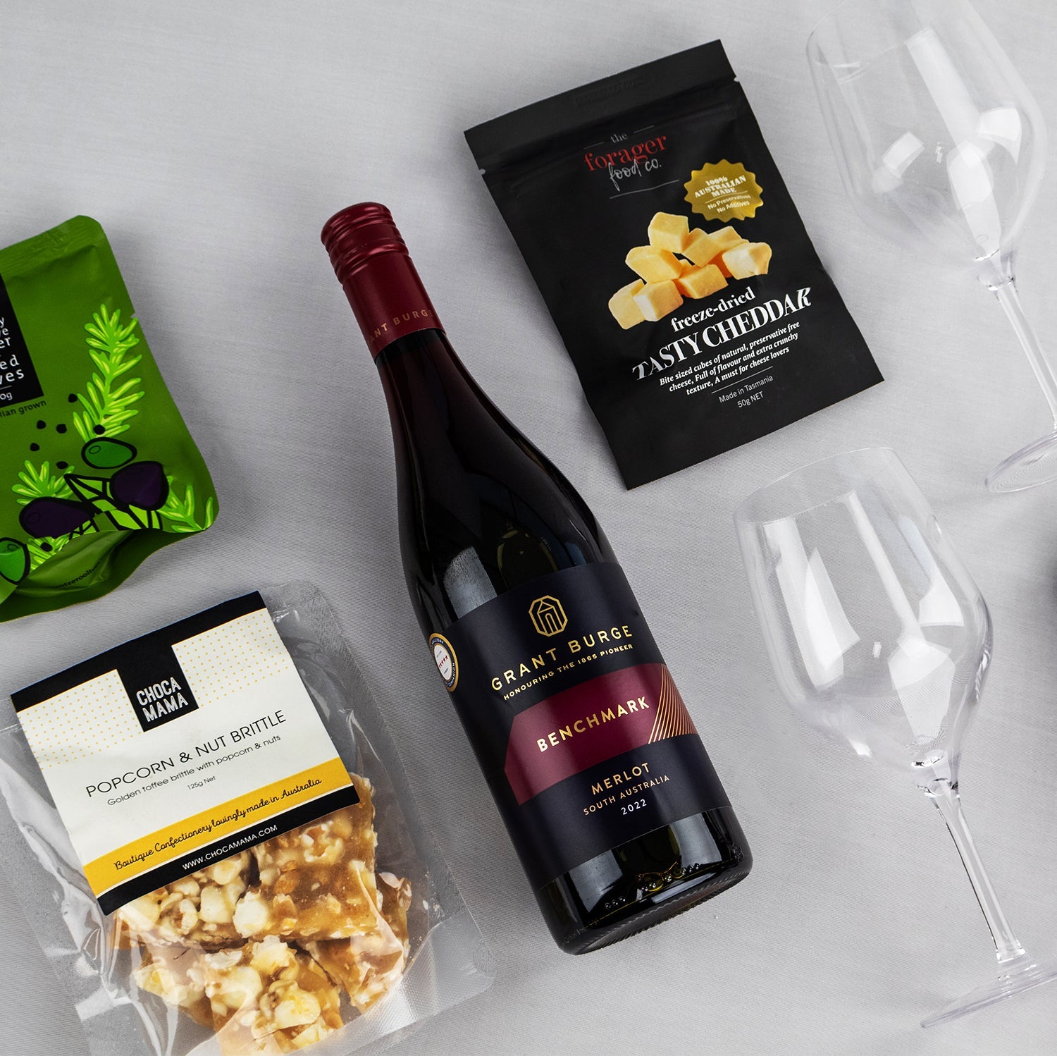 Merlot and Nibbles Hamper